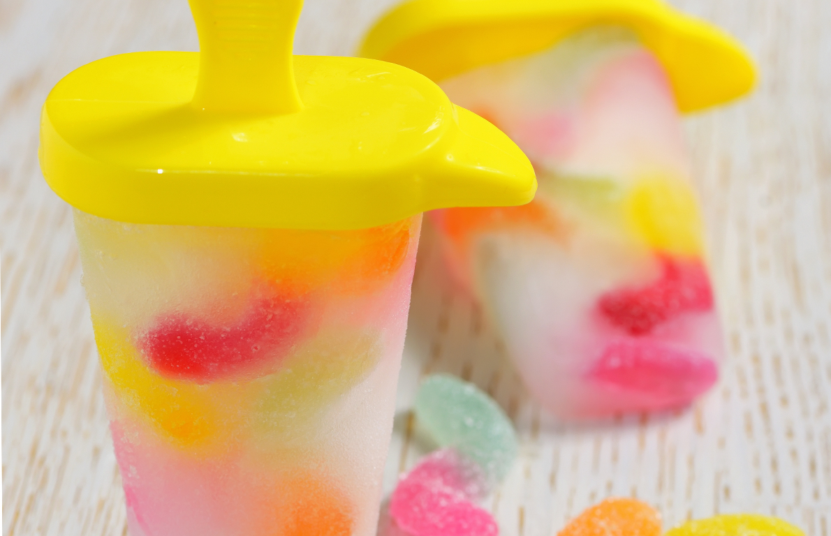 Gummy Worm Ice Pops from Celebrate National Gummy Worm Day With These